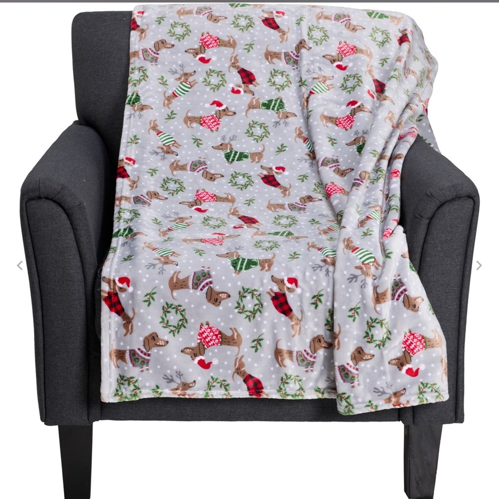Jingles & Joy Dachshund Through the Snow Throw Blanket - 60x70”
